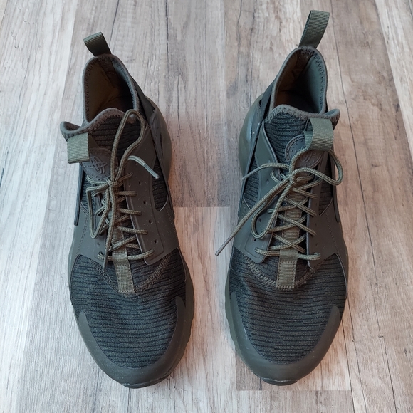 Nike Air Hurache Run Ultra SE Cargo Khaki Olive Green 875841-303 - Picture 3 of 11